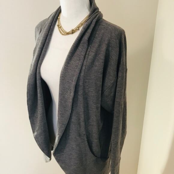 Ann Taylor Open Cardigan - Picture 2 of 6